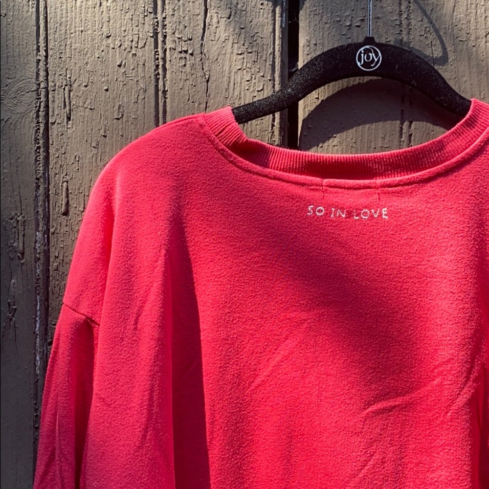 RED LIGHT “SO IN LOVE” crew